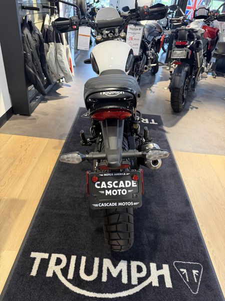 2026 Triumph Scrambler 400 XC