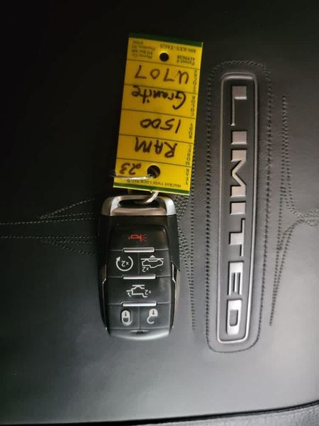 2023 Ram 1500 Limited photo 21