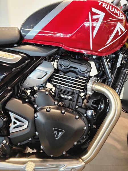 2025 Triumph SPEED 400 