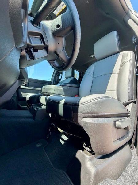 New 2027 RAM 3500 TradesmanImage 11