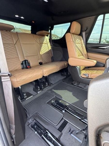 Used 2021 Cadillac Escalade SportImage 22