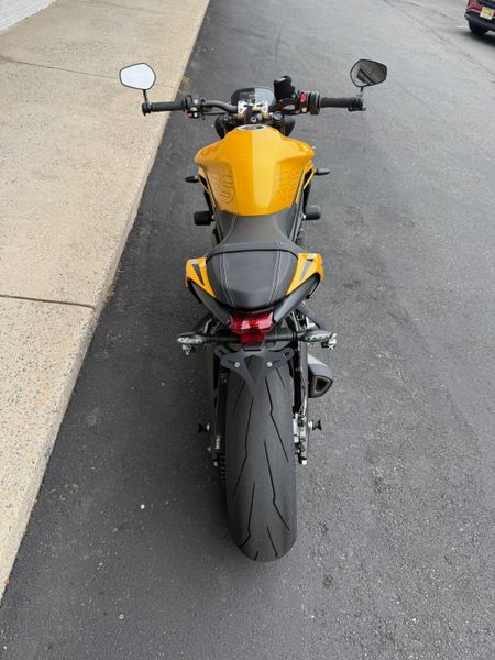 2024 Triumph Street Triple 765 RSImage 4