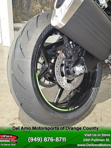 2025 Kawasaki NINJA ZX-6R KRT EDITIONImage 14