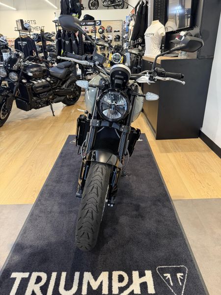 2026 Triumph Trident 660