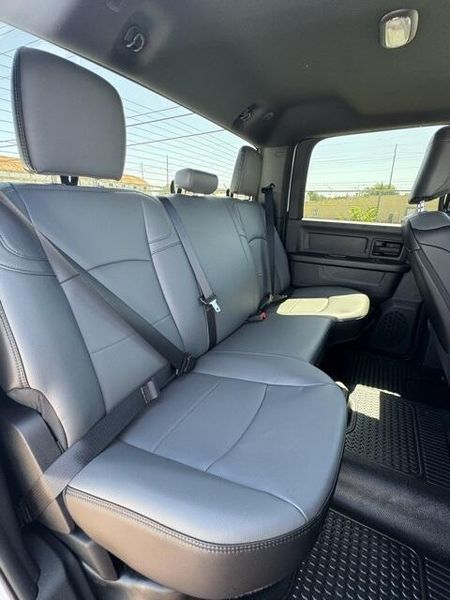 New 2025 RAM 3500 Tradesman Crew Cab 4x4 8