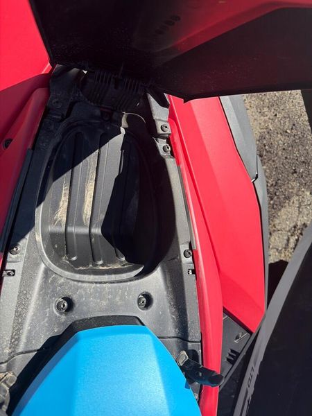 New 2025 Yamaha JETBLASTER DLX 3IMPERIAL 