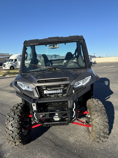 2024 Kawasaki RIDGE XR WITH HVAC RED AND BLACKImage 3