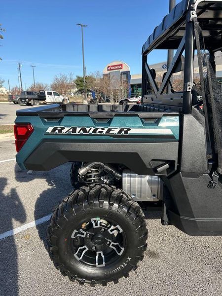 New 2026 Polaris RANGER CREW XP 1000 PREMIUM Image 9