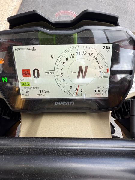 2024 Ducati Panigale V4 RImage 6