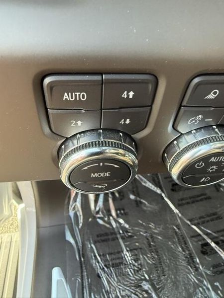 2024 Gmc Sierra 1500 Denali photo 25