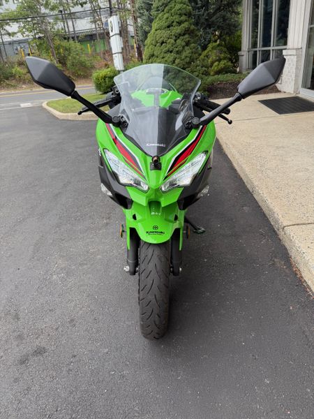 2023 Kawasaki Ninja 400 ABS Image 3