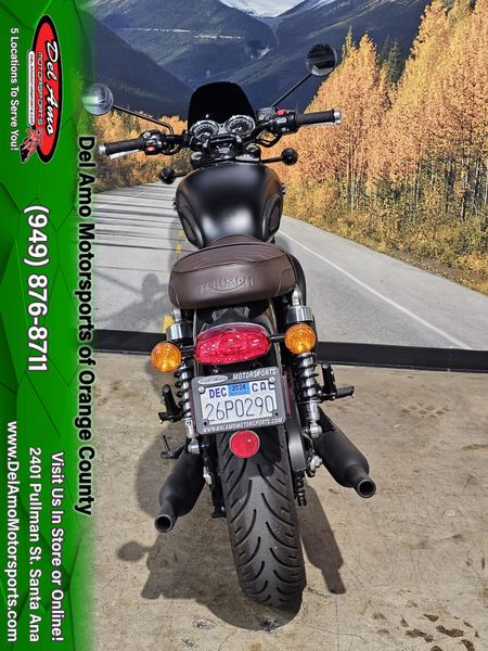 2023 Triumph Bonneville T120 Black BaseImage 7