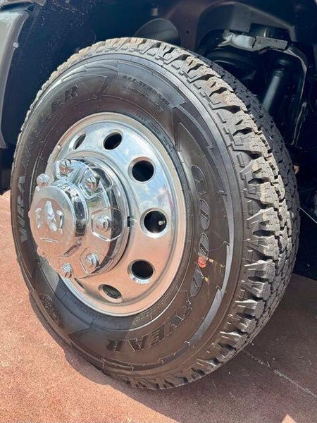 New 2026 RAM 3500 TradesmanImage 11