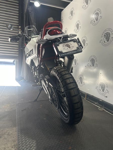 2024 Ducati DESERTX RALLY