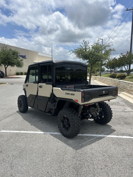 New 2026 Can-Am DEFENDER LIMITED HD11 Image 5