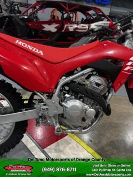 2025 Honda CRF250FImage 8