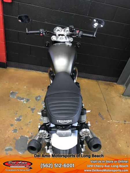 2024 Triumph SPEED TWIN 1200  in a MATTE IRONSTONE/MATTE STORM GREY exterior color. Del Amo Motorsports of Long Beach (562) 362-3160 delamomotorsports.com 