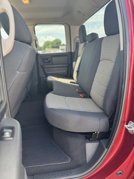 2012 RAM 1500 ExpressImage 12