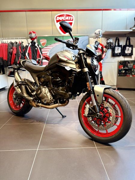New 2026 Ducati MONSTER PLUS 
