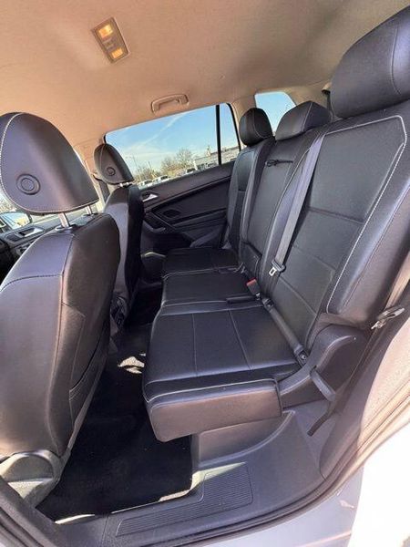 Used 2021 Volkswagen Tiguan 2.0T SEImage 12