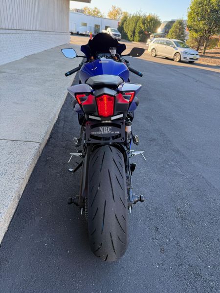 2025 Yamaha R 7 Image 4