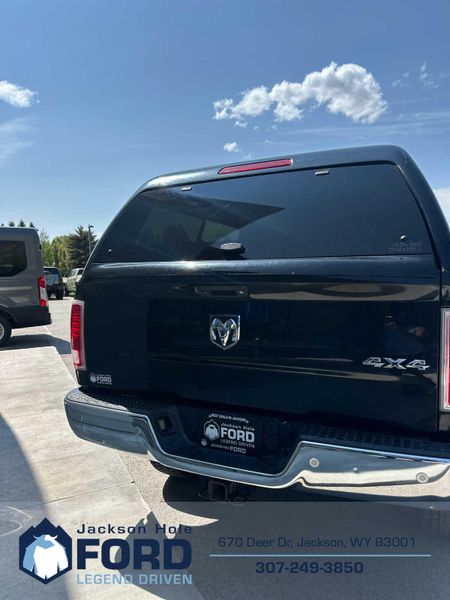 2016 Ram 2500 Laramie photo 3