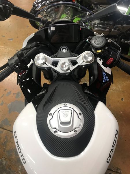 2024 CFMOTO 450SS Image 8