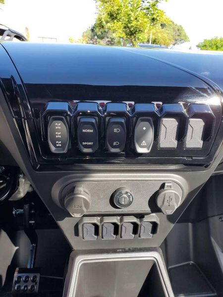 Used 2024 CFMOTO ZFORCE 950 H O  EX Image 16