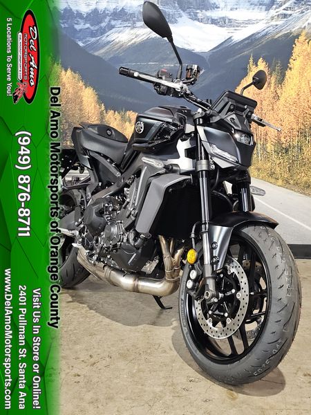 2024 Yamaha MT-09Image 2