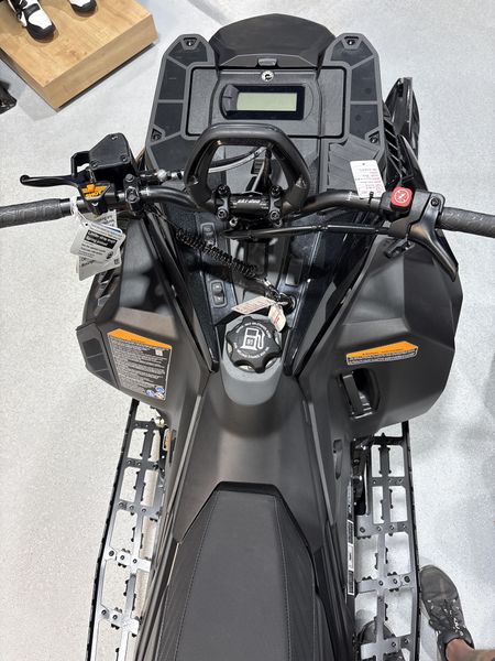 New 2026 Ski-Doo SUMMIT EDGE 850 S HAC 165 3P4F ETEC 30 