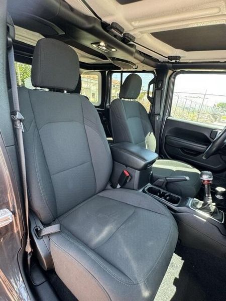 Used 2021 Jeep Wrangler Unlimited WillysImage 13