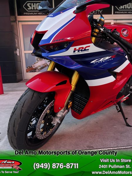 2025 Honda CBR1000RR-R FIREBLADE SPImage 6