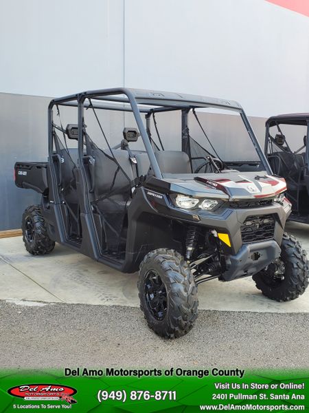 2024 Can-Am 8LRC  in a TIMELESS BLACK exterior color. Del Amo Motorsports of Orange County (949) 416-2102 delamomotorsports.com 