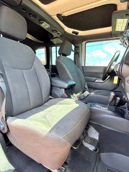 Used 2016 Jeep Wrangler Unlimited SportImage 16