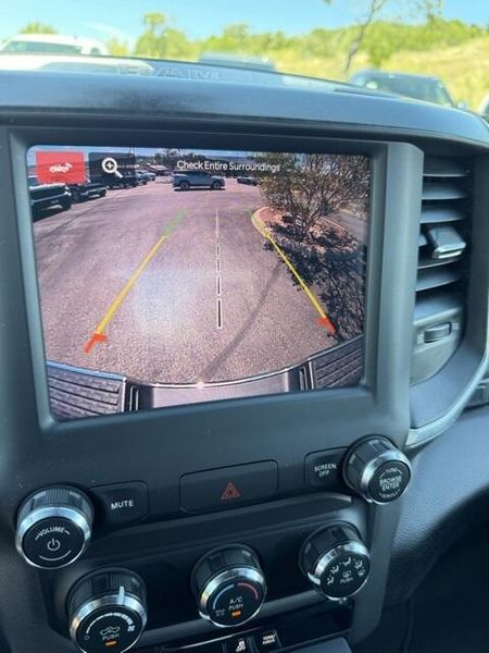 2024 Ram 2500 Big Horn photo 25