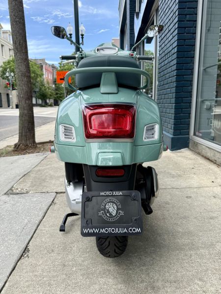 New 2027 Vespa GTS 310 