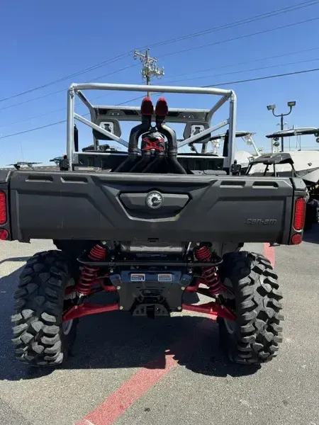 2025 Can-Am DEFENDER X MR HD10 WITH HALF DOORS HYPER SILVER AND LEGION REDImage 8