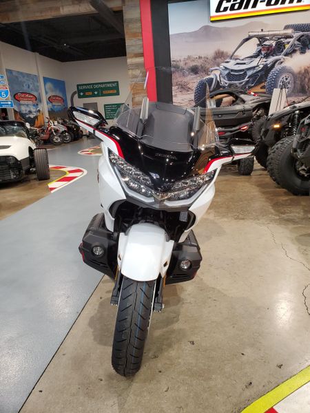 Used 2024 Honda GOLDWING TOUR Image 4