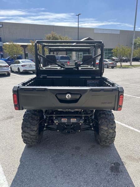 New 2026 Can-Am DEFENDER MAX DPS HD7 Image 6