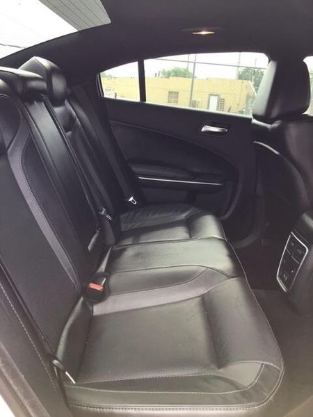 2019 Dodge Charger SXTImage 15