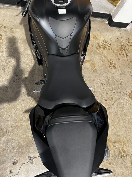 New 2025 Kawasaki NINJA ZX-10R ABS Image 4