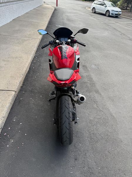 2021 Kawasaki Ninja 400 EX400GMImage 4