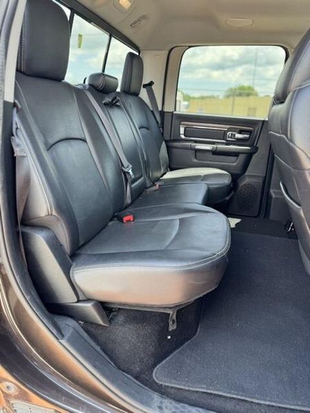 2016 RAM 1500 LaramieImage 15