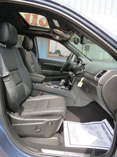 Used 2020 Jeep Grand Cherokee Limited 4x4 4dr SUVImage 22