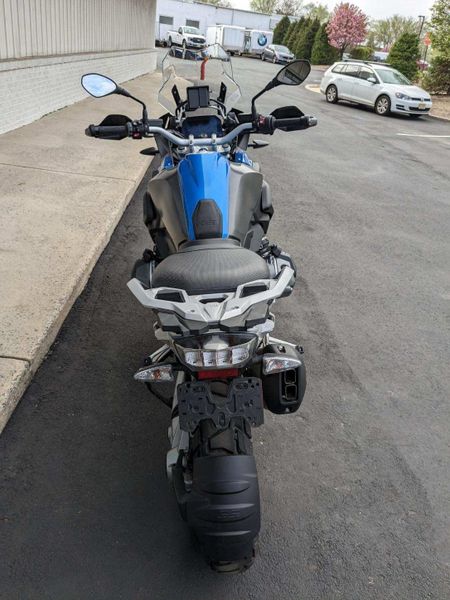 2019 BMW R 1250 GS in a BLUE exterior color. Cross Country Powersports 732-491-2900 crosscountrypowersports.com 