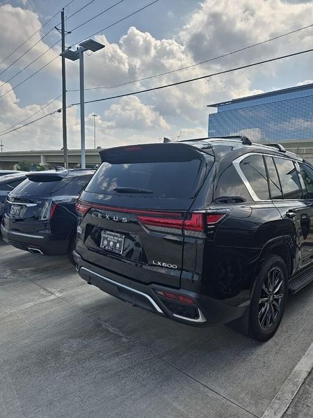 2022 Lexus LX 600 F SPORTImage 3