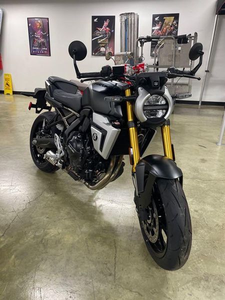 New 2026 Suzuki GSX 8T Image 2