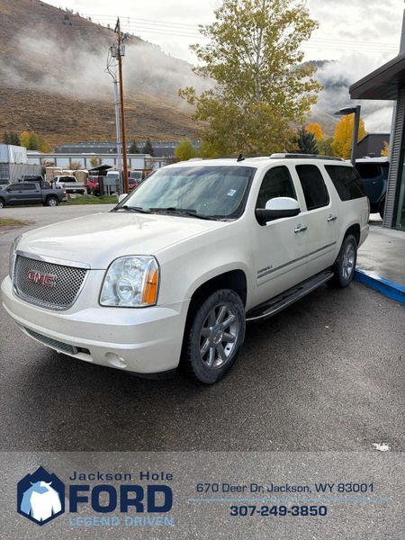 2013 Gmc Yukon XL 1500 Denali photo 4