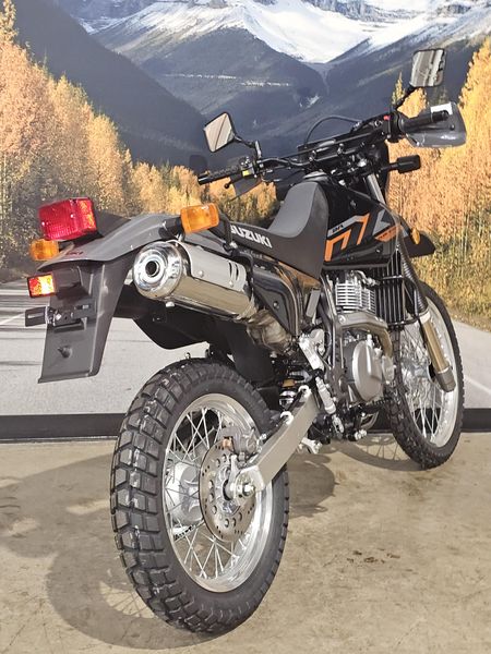 New 2026 Suzuki DR650S Image 5