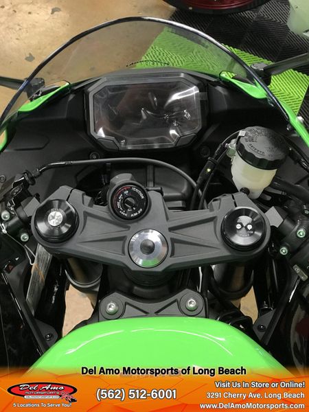 2025 Kawasaki NINJA ZX-6R KRT EDITION ABSImage 8